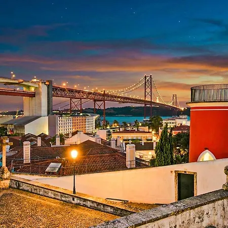 Alcantara View Lx Factory * Lissabon