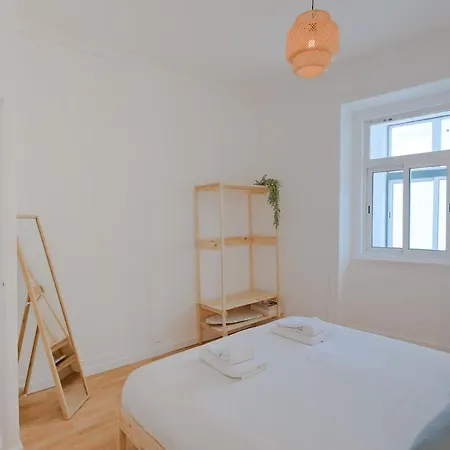 Alcantara View Lx Factory Apartment Lisbon